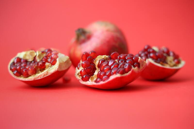 /uploads/news/1401-05/20/pomegranate-dream-interpretation (1).jpg